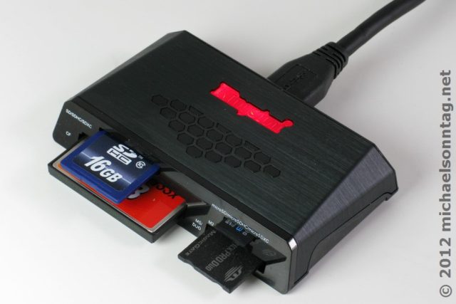 Kingston USB 3.0-Kartenleser voll bestückt