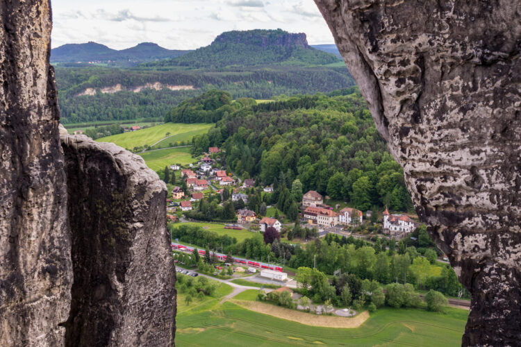 Blick von der Bastei auf Rathen
